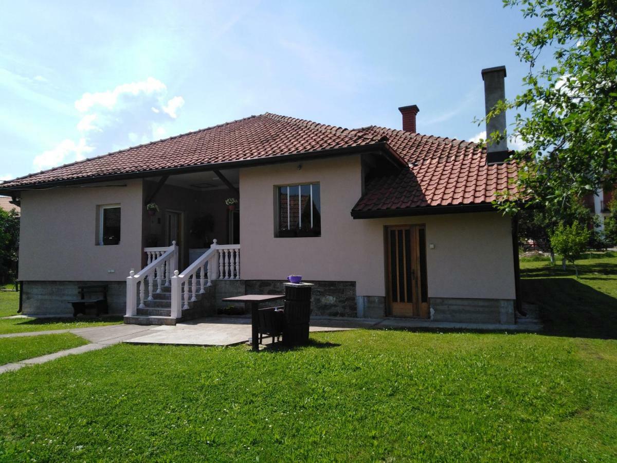 Mala Basta Apartment Bajina Basta Exterior foto